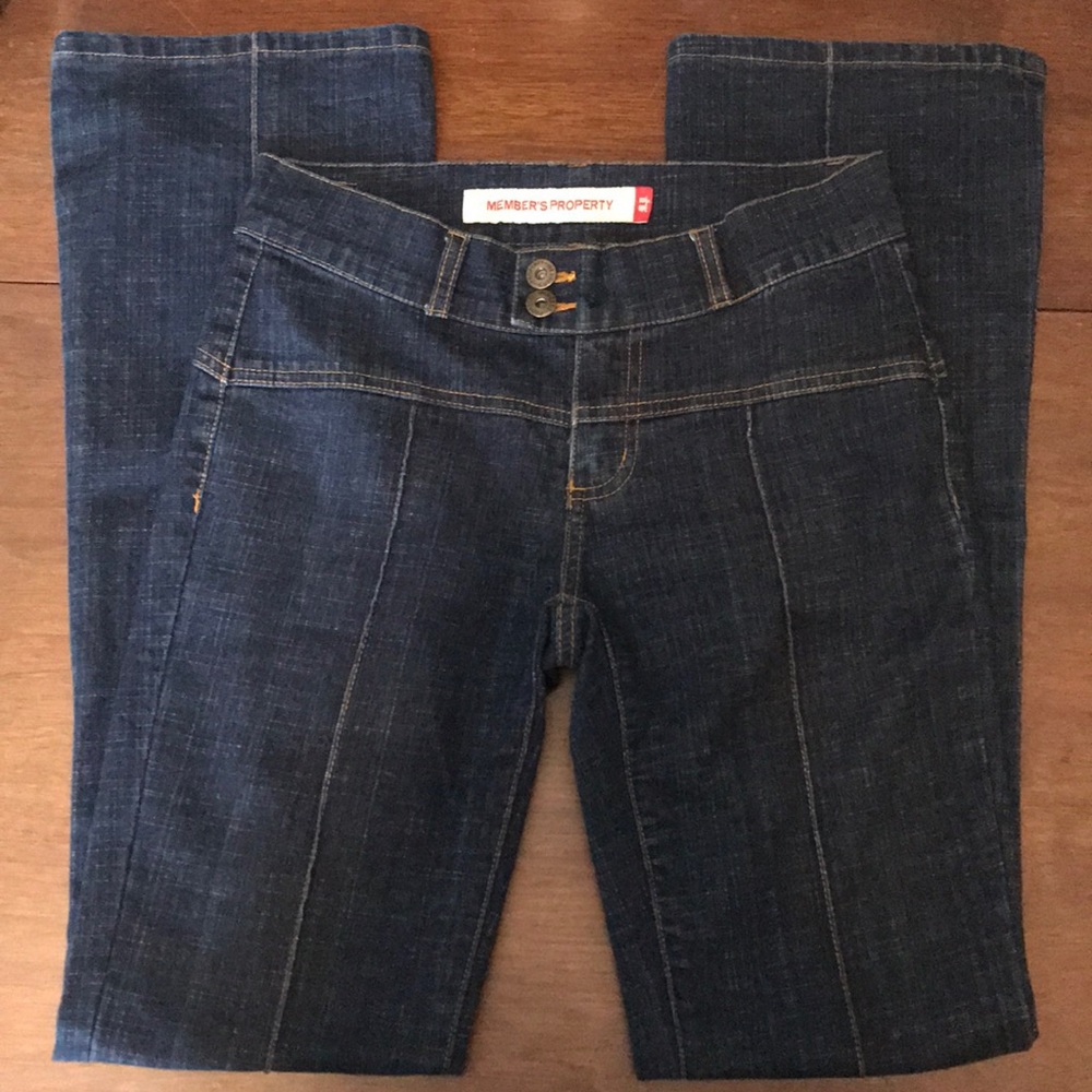Members Property Jeans